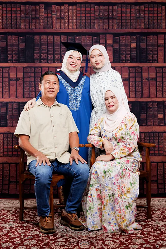 Contoh pakej foto konvokesyen Solo Plus Ametography Studio